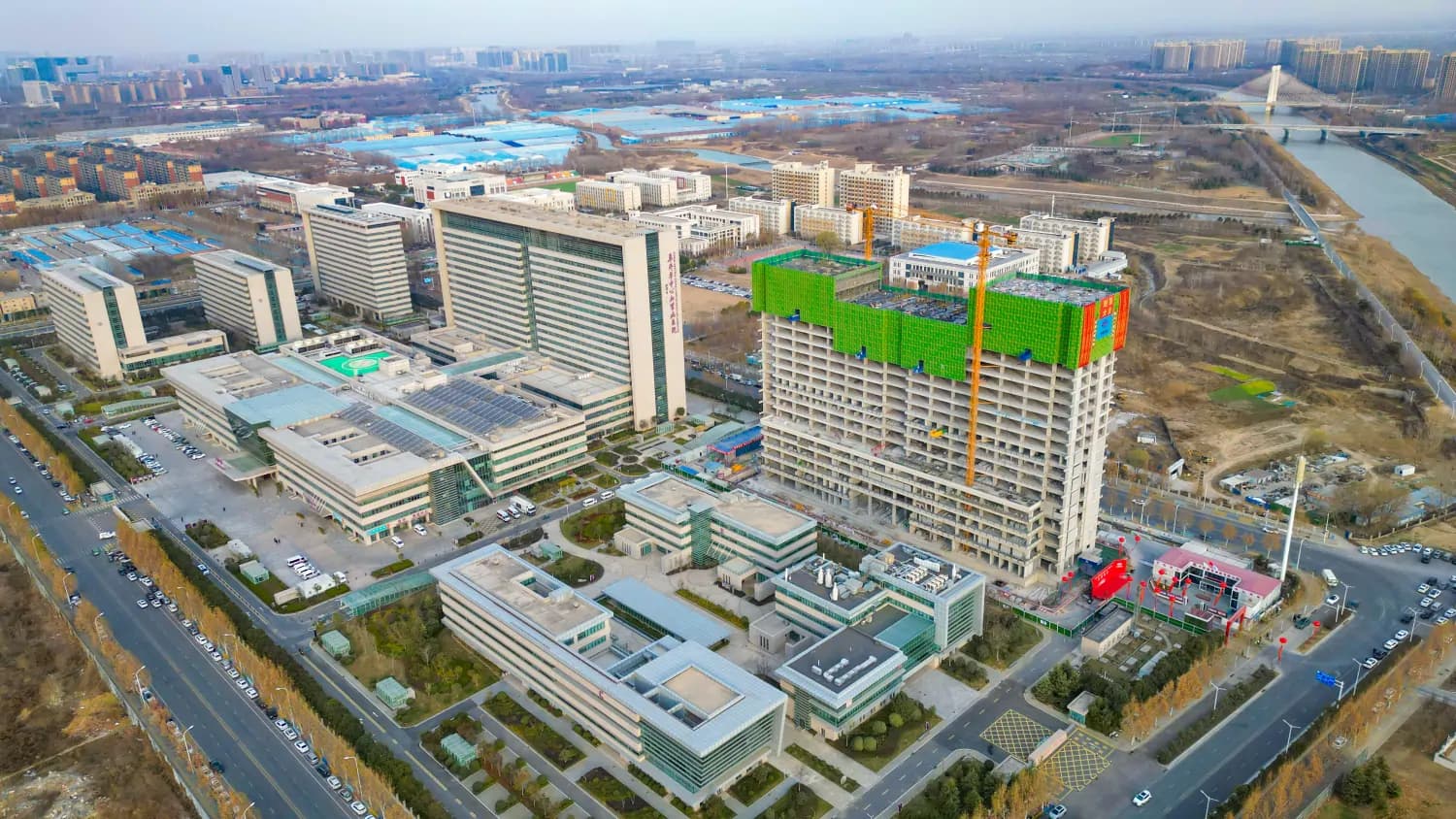 Fuwai Central China Cardiovascular Hospital hospital exterior